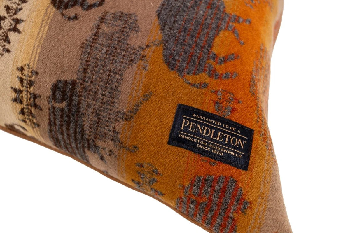 Land of the Buffalo Heritage Wool Pet Bed